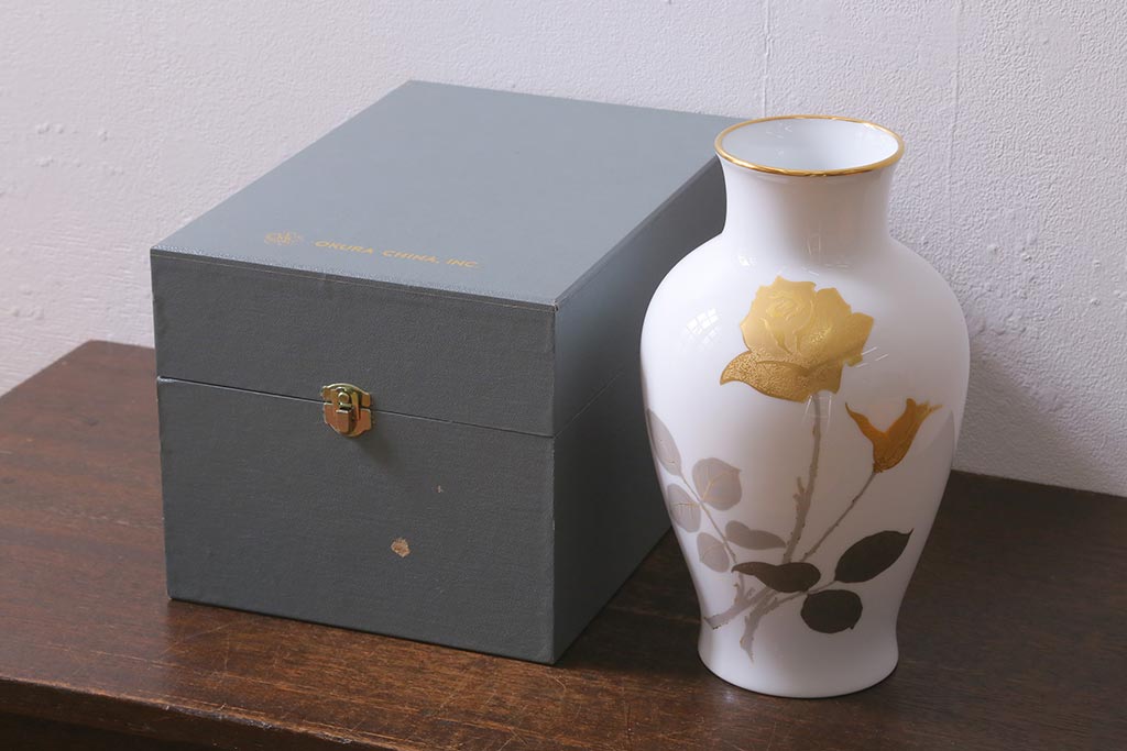 【美品】【送料無料】OKURA 大倉陶園 花瓶 花器 金 和風