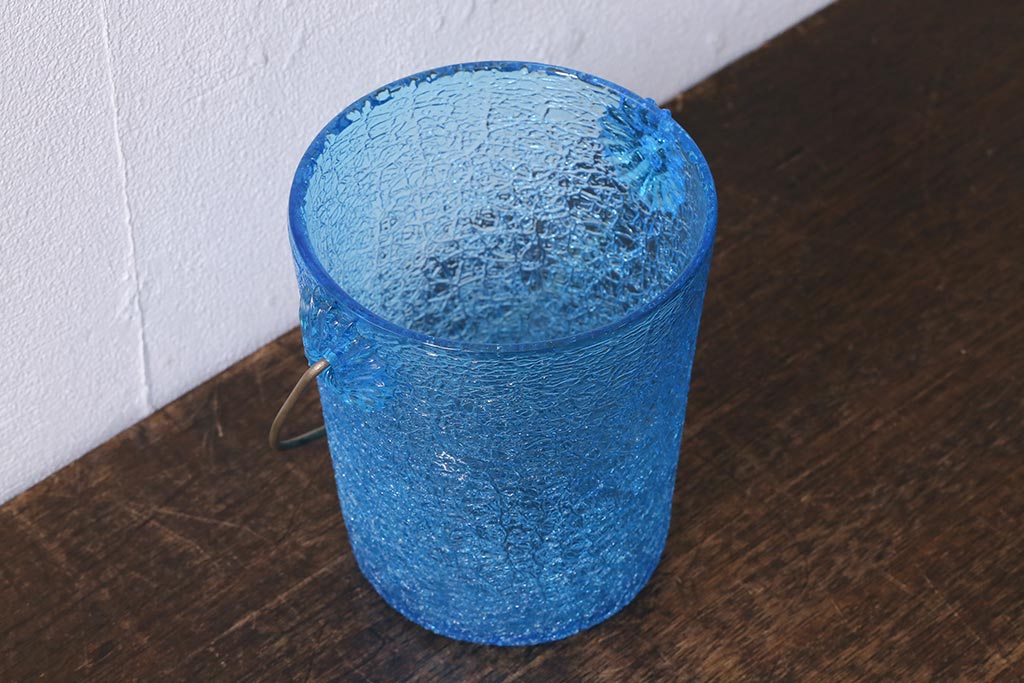 アンティーク雑貨　レトロ雑貨　大正期　氷裂文　青いガラスのアイスペール(アイスバスケット、氷入れ)(R-040839)