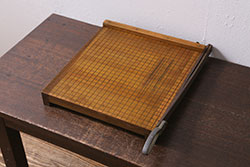 戦前　郵便切手　収入印紙　売捌所　ケヤキ製　木製看板(R-045105)