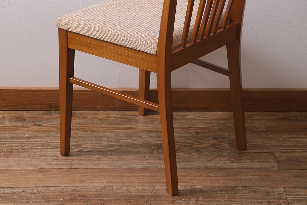 ヴィンテージ家具　イギリスビンテージ　Vanson　北欧スタイルにおすすめなチェア(ダイニングチェア、椅子)(R-041007)