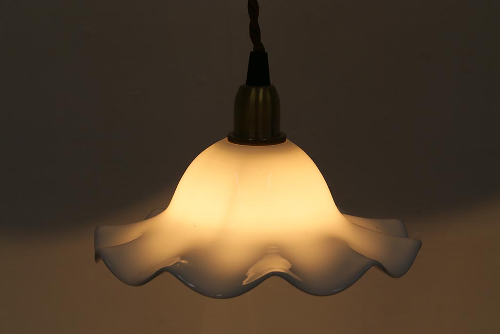 イギリスヴィンテージ照明　可愛らしいフリルシェードのペンダントライト(ランプシェード、天井照明、ビンテージ)(R-041018)