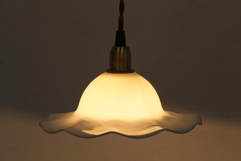 イギリスヴィンテージ照明　可愛らしいフリルシェードのペンダントライト(ランプシェード、天井照明、ビンテージ)(R-041027)