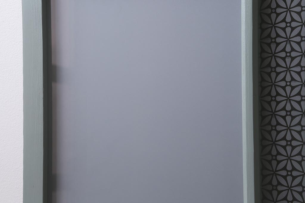 アンティーク建具　昭和中期　ペイント　当店オリジナルガラス・花菱模様　お洒落なガラス戸2枚セット(引き戸、建具)(R-041365)