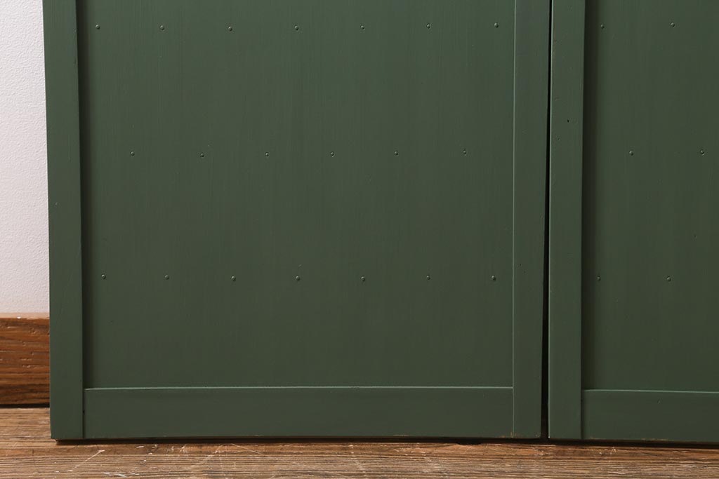 アンティーク建具　大正昭和初期　ペイント　幅狭　グリーンカラーがおしゃれな舞良戸2枚セット(引き戸、建具)(R-041439)