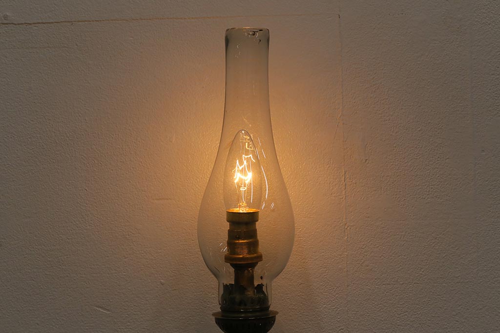 アンティーク照明　フランスアンティーク　オイルランプをリメイクしたテーブルランプ(スタンドライト、卓上照明)(R-041468)