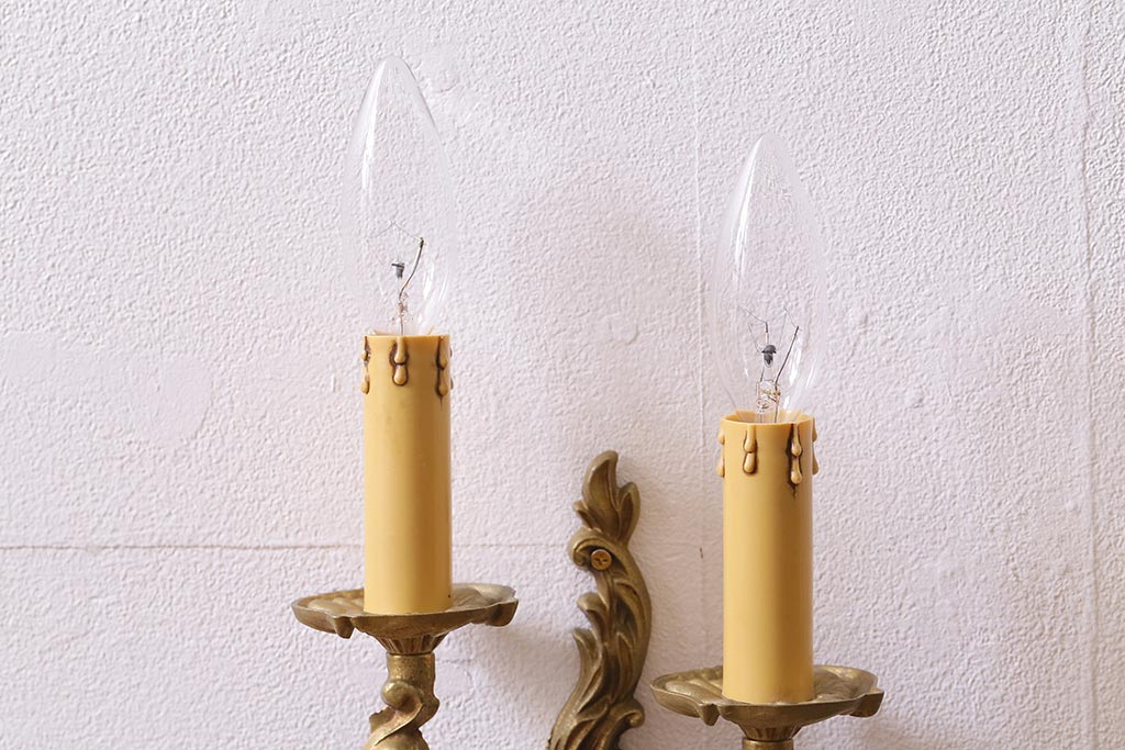 アンティーク照明　フランスアンティーク　真鍮　クラシックなウォールランプ2個セット(壁付け照明、壁掛け照明)(R-041469)