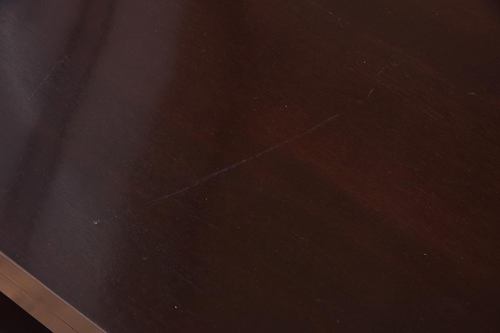 展示品　IDC大塚家具　Baker(ベーカー社)　3409　マホガニー材　気品のあるシンプルなサイドテーブル(センターテーブル、コンソールテーブル、作業台、カウンターテーブル、サイドデスク)(定価約63万円)(R-041822)