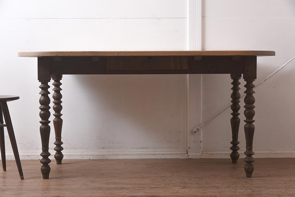 フランスアンティーク　オーク材　珍しいデザインのハイセンスなダイニングテーブル(机、作業台)(R-042208)