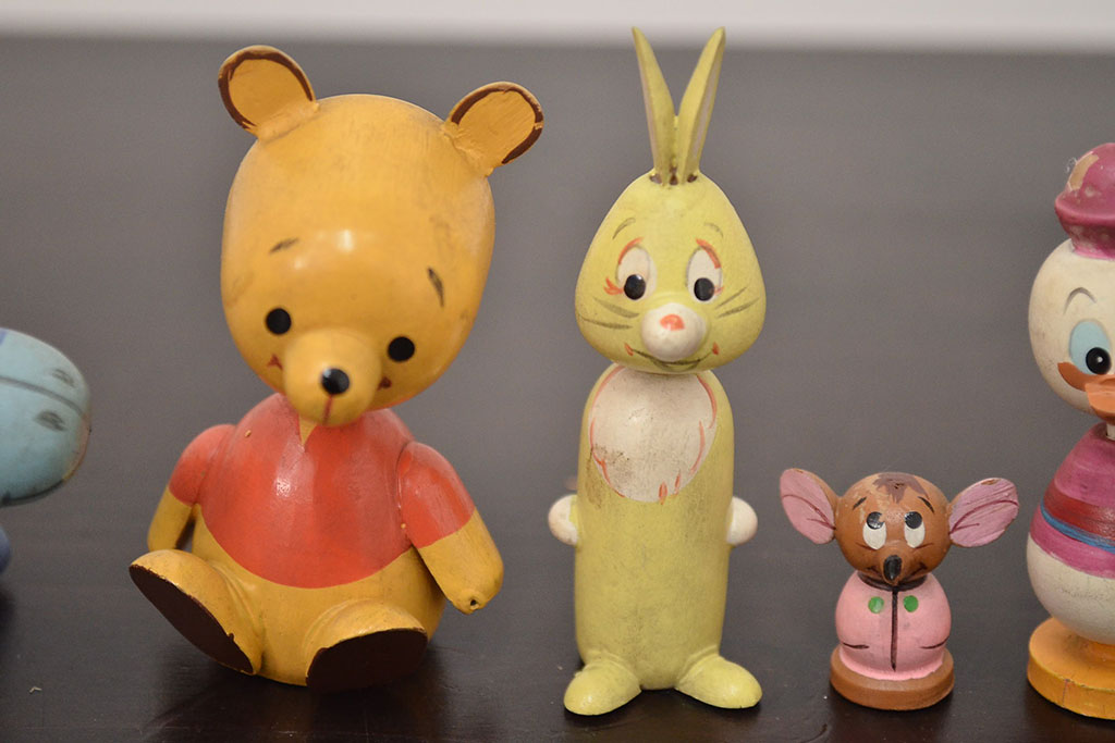 アンティーク雑貨　古いディズニー　木製人形9体セット(ビンテージこけし)(R-042437)