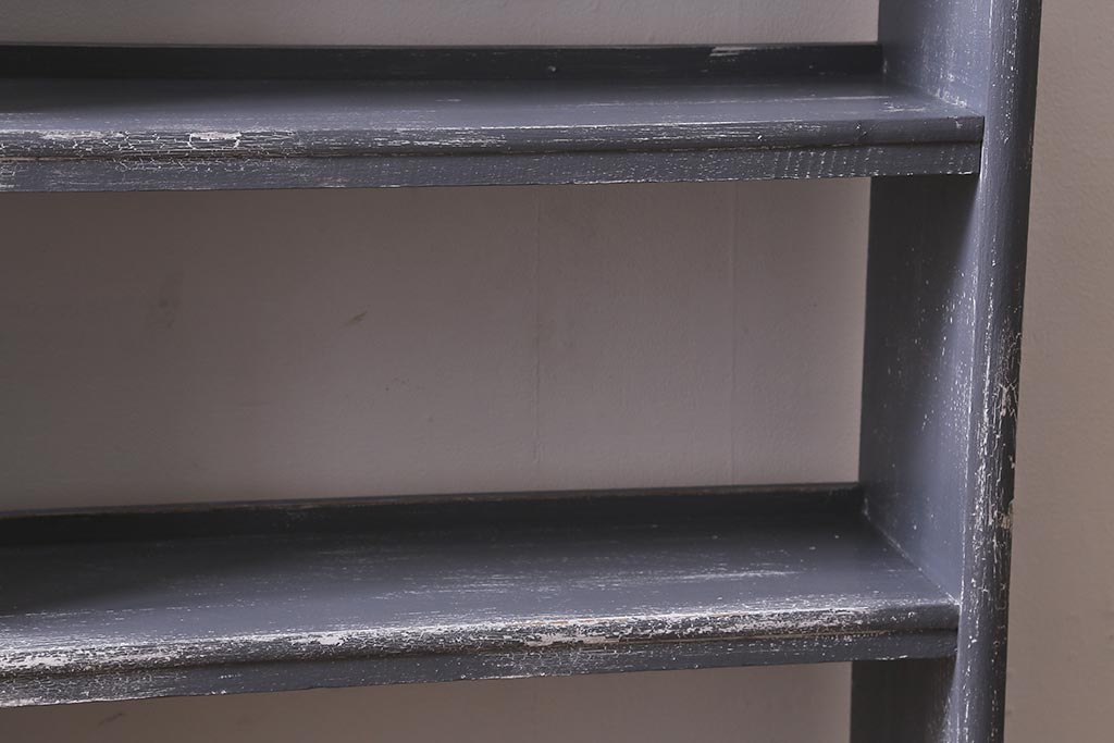 ペイント家具　昭和中期　シャビーな空間にぴったりなオープンラック(本棚、ウッドシェルフ、収納棚、飾り棚)(R-042499)