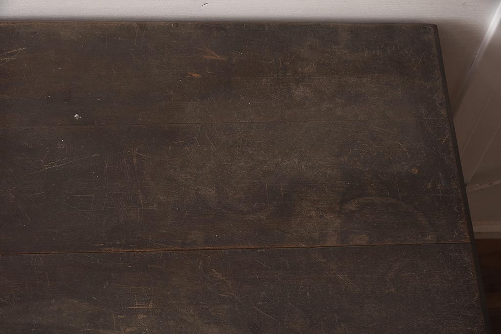 アンティーク家具　昭和レトロ　栗材製の大振りな平机(ワークデスク、在宅ワーク、在宅用)(R-042505)