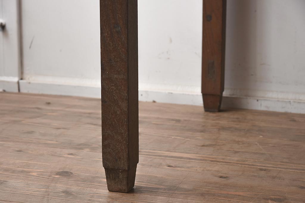 アンティーク家具　栗材　大振りサイズのレトロな木製の片袖デスク(ワークデスク、机、在宅ワーク、在宅用)(R-042580)