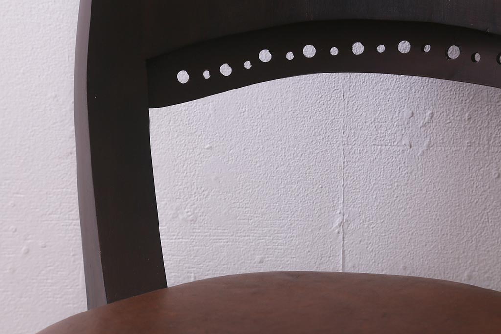 ビンテージ家具　ペイント　本革使用の高級感あふれるチェア(椅子、ダイニングチェア)(R-042890)