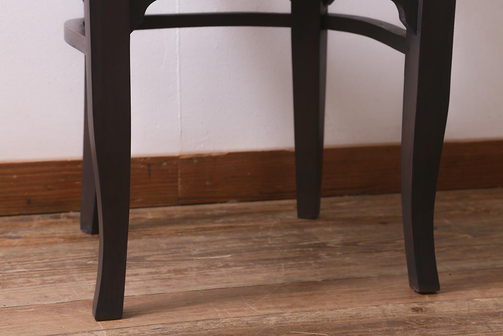 ビンテージ家具　ペイント　本革使用の高級感あふれるチェア(椅子、ダイニングチェア)(R-042890)