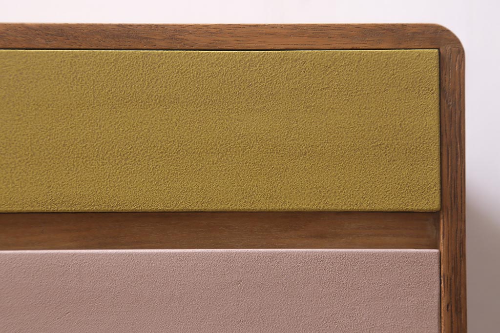 レトロ家具　ペイント　ナラ材　3色のカラーがかわいい小引き出し(卓上収納、小物収納)(R-042937)