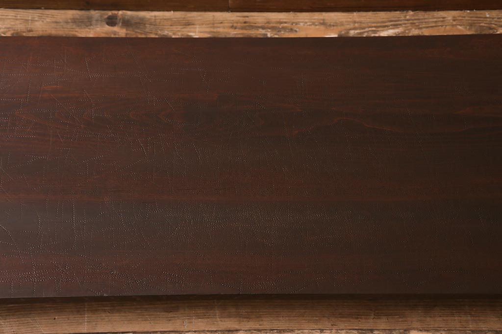 アンティーク家具　朴の木一枚板　大正昭和初期の味わい深い裁ち板(ローテーブル、作業台、飾り台、陳列台)(R-043035)