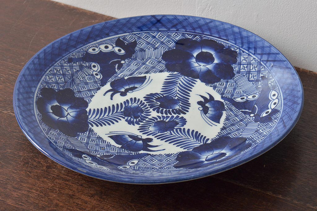 アンティーク雑貨 明治期 伊万里焼 ベロ藍 花蝶図染付 一尺一寸大皿(R