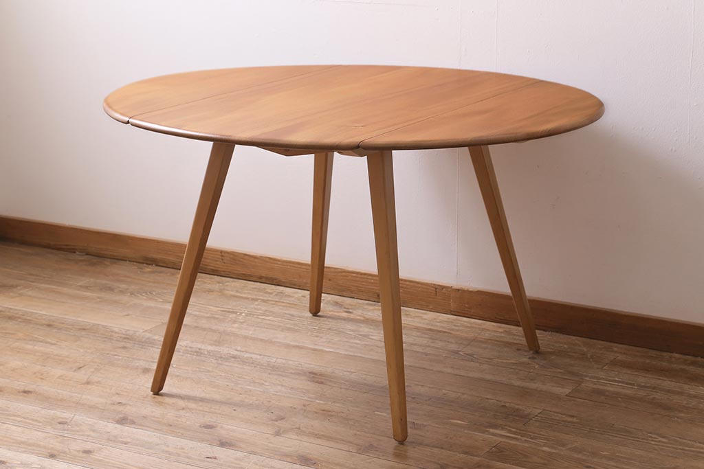 ヴィンテージ家具　イギリスビンテージ　ERCOL(アーコール)　エルム材　ウィンザードロップリーフテーブル(バタフライテーブル、ラウンドテーブル)(R-043354)