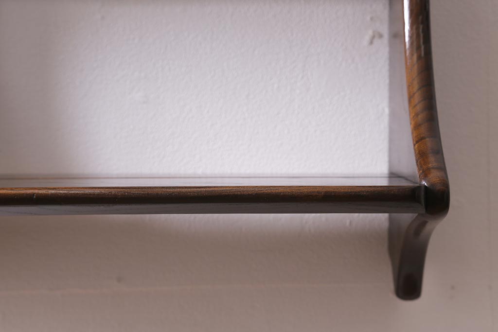 ヴィンテージ家具　イギリスビンテージ　ERCOL(アーコール)　大人の雰囲気漂う上質な壁掛け収納(ウォールシェルフ、吊り戸棚)(R-043385)