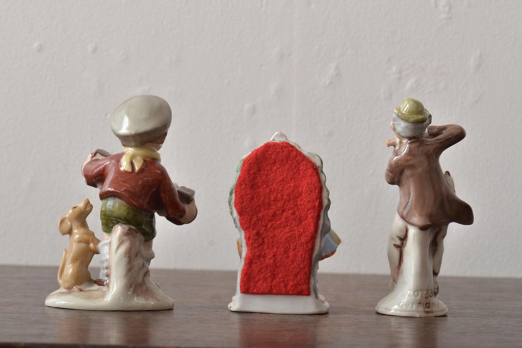 東ドイツ　ワーグナー&アペル　Wagner&Apel　W&A　フィギュリン3個セット　少年　犬　女の子　陶器　置物