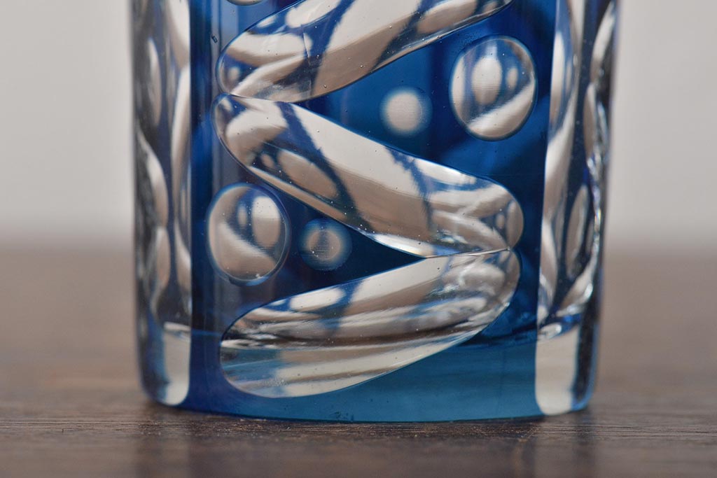 アンティーク雑貨　昭和初期　青切子グラス2個セット(コップ、色被せ、和ガラス)(R-043401)