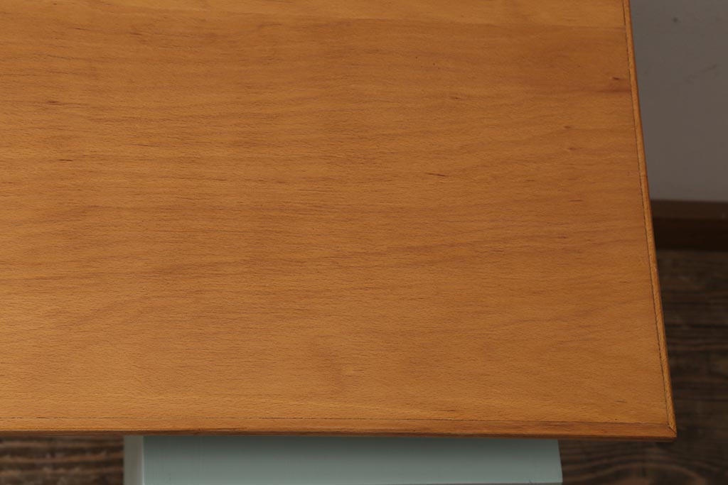 ヴィンテージ家具　北欧ビンテージ　ペイントと木色がおしゃれなデスク(片袖机、在宅ワーク、在宅用ワークデスク)(R-043438)