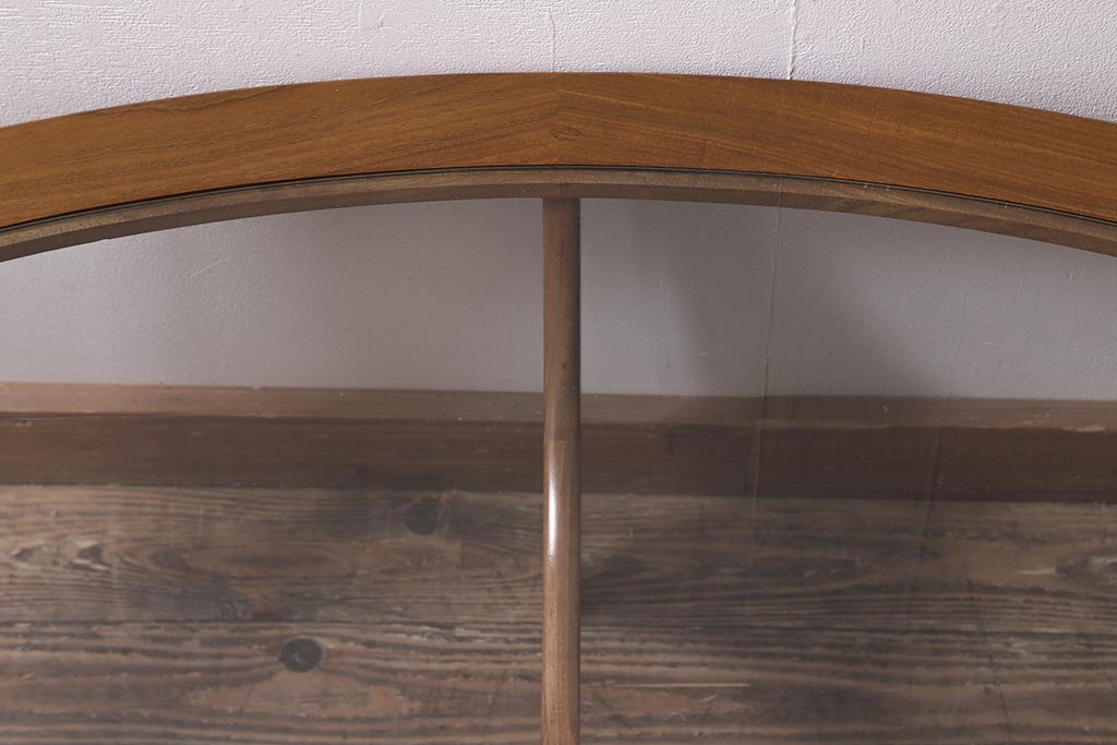 ヴィンテージ家具　北欧ビンテージ　G-plan(ジープラン)　チーク材　ガラストップのおしゃれなコーヒーテーブル(センターテーブル)(R-043462)