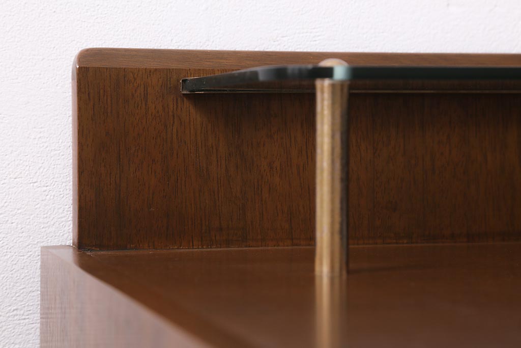 ヴィンテージ家具　北欧ビンテージ　G-PLAN(ジープラン)　BB(Black&Brass)シリーズ　希少!ユニセックスなデザインが魅力のドレッシングテーブル(姿見、ドレッサー、化粧台)(R-043482)