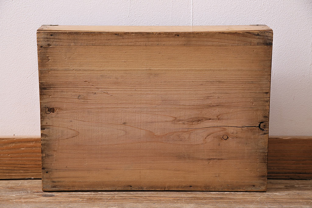 アンティーク雑貨　昭和中期　楢(ナラ)材製　金具や木肌が味わい深いコレクションボックス(ガラスケース、収納箱、小物入れ)(R-043903)