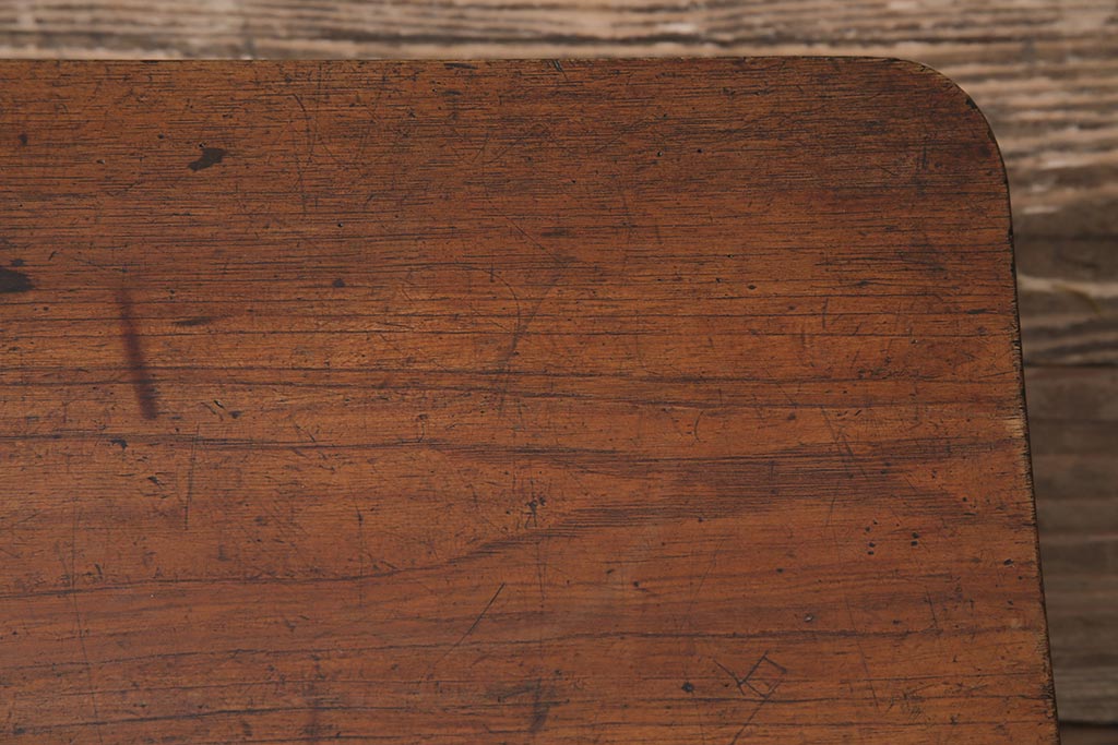 アンティーク家具　昭和レトロ　昭和初期　栓材　素朴さと味のある風合いが魅力の豆ちゃぶ台(ローテーブル、花台)(R-044147)