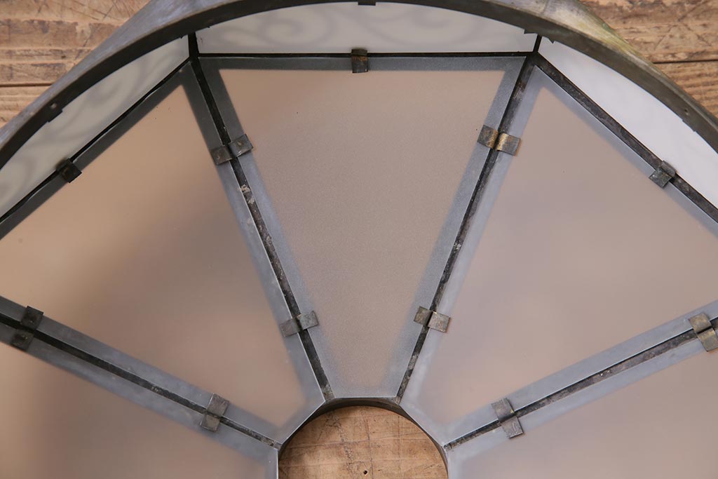 アンティーク照明　大正昭和初期　大正ロマン　八角形のシルエットがモダンな天井照明(シェード、吊り下げ照明)(R-44502)