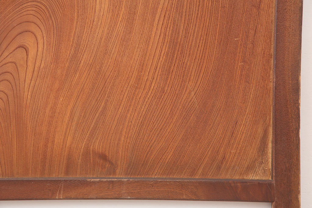 アンティーク建具　明治大正期　総ケヤキ材　鏡板一枚板　杢目が魅力の帯ドア(木製扉)(R-044931)