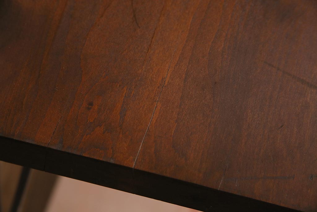 ビンテージ家具　和製　昭和中期　ヒノキ一枚板　古材を活かした鉄脚テーブル(作業台、アイアンテーブル、コンソールテーブル)(R-045001)