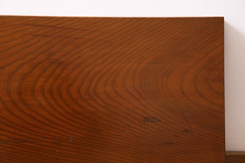 ビンテージ雑貨　昭和中期　DIY素材におすすめな杢目の美しいケヤキ材一枚板(古材、材料)(R-045139)