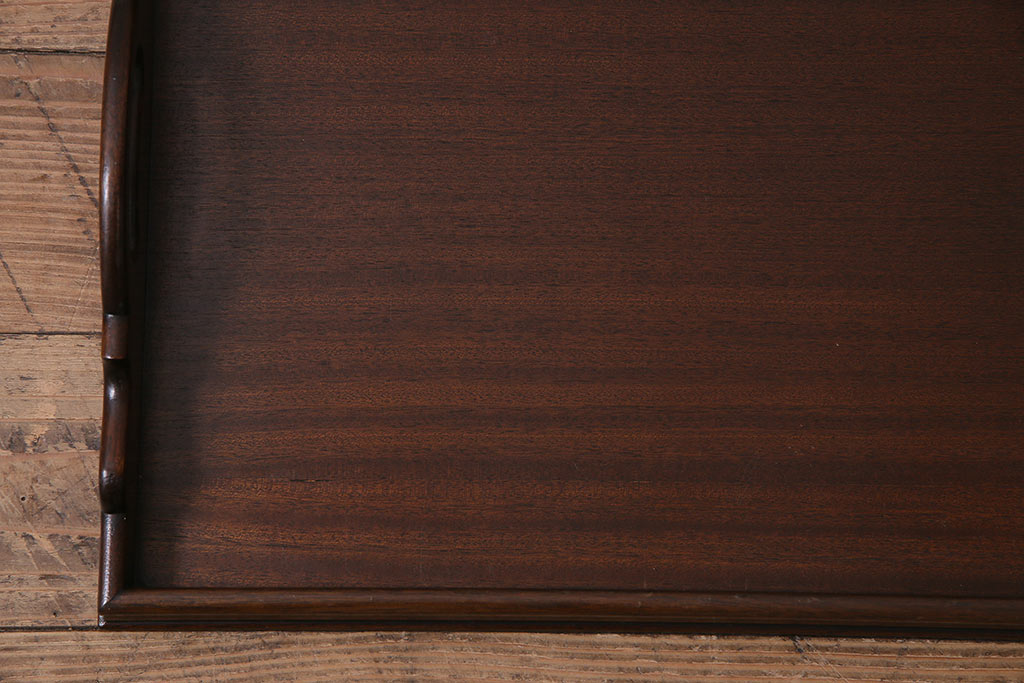 アンティーク雑貨　イギリスアンティーク　マホガニー材　気品漂う木製トレー(中)(サービングトレイ、角盆、お盆)(R-045183)