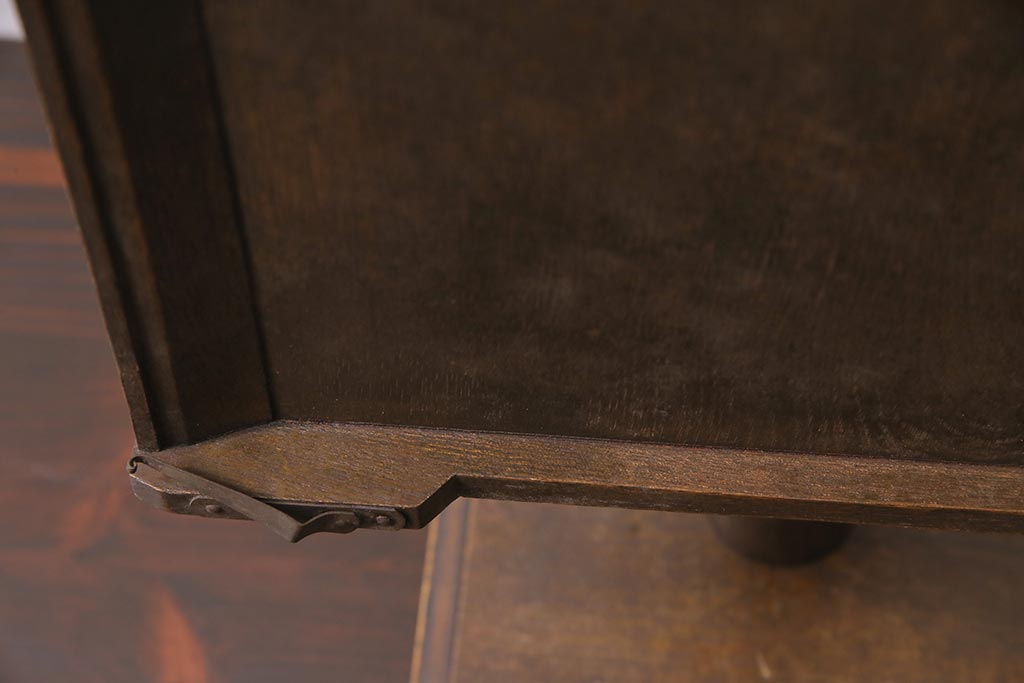 アンティーク雑貨　昭和初期　ナラ材　小振りの木製譜面台(譜面立て、レシピ台、メニュー台、イーゼル)(R-045299)