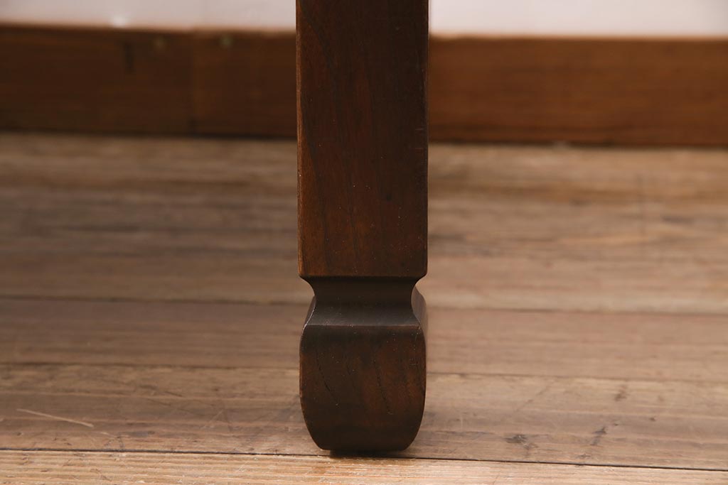 アンティーク家具　大正昭和初期　ケヤキ材　脚の意匠が目を引く座卓(センターテーブル、ローテーブル)(R-045303)