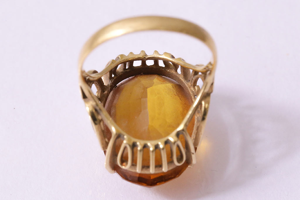 ヴィンテージアクセサリー　K18　装飾が美しい琥珀色のリング(指輪、ビンテージ)(R-045390)