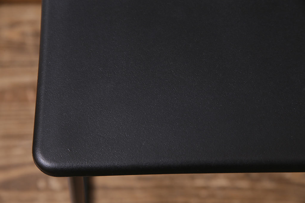 中古　スペイン　Viccarbe(ヴィッカルベ)社　LAST MINUTE Medium Stool　軽やかなデザインがかっこいいスツール(チェア、椅子、カッシーナ、Cassina)(定価約8万円)(R-045407)