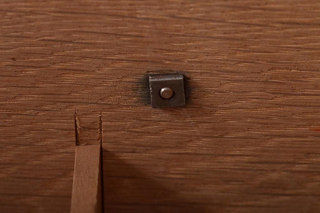 アンティーク家具　昭和レトロ　仕切り付き　シンプルなデザインの小引き出し(小物収納、小物入れ)(R-045477)
