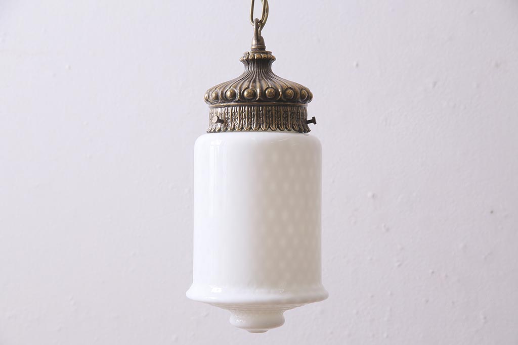 ヴィンテージ照明　真鍮製　レトロな雰囲気を高めるペンダントライト(吊り下げ照明、天井照明、ビンテージ)(R-045510)