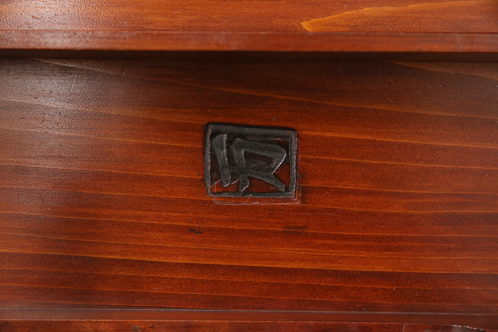 アンティーク雑貨　昭和初期　漆塗りの朱が美しい脚付きお膳(漆器)(R-045589)