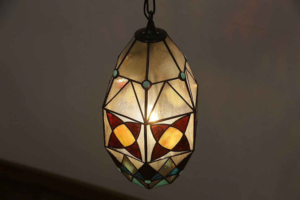 ヴィンテージ照明　イギリスビンテージ　ステンドグラスがお洒落なアクセントのペンダントライト(吊り下げ照明、天井照明)(R-045656)