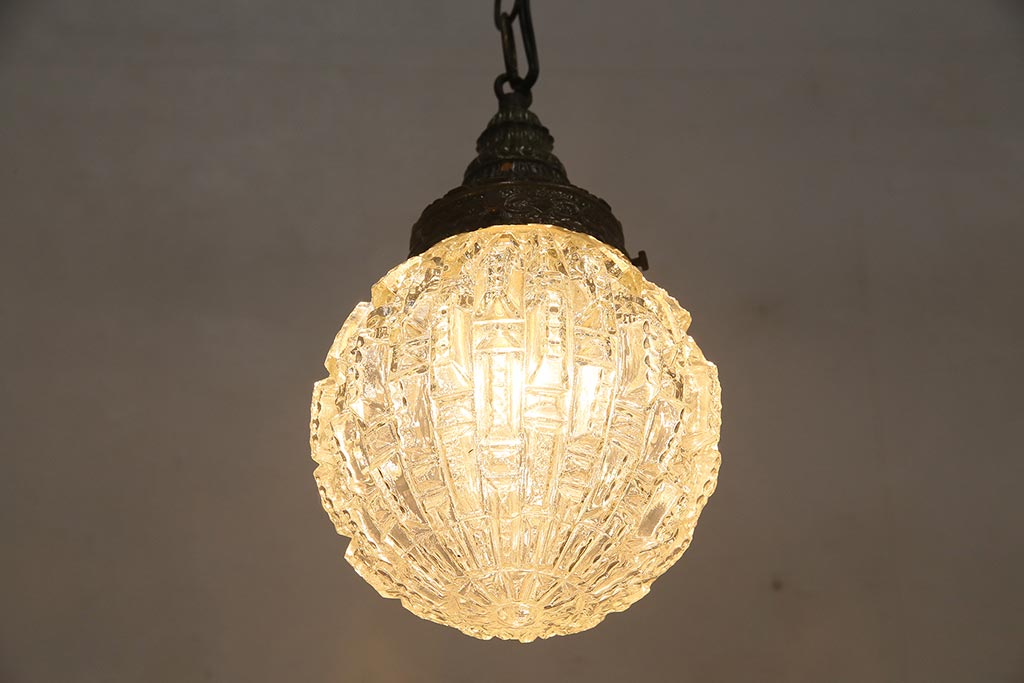ヴィンテージ照明　光の屈折が魅力のペンダントライト(吊り下げ照明、天井照明、ビンテージ)(R-045743)