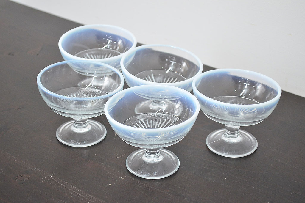 昭和レトロ 当時物 乳白暈し 氷コップ5個セット(プレスガラス)(R-046812) ラフジュ工房