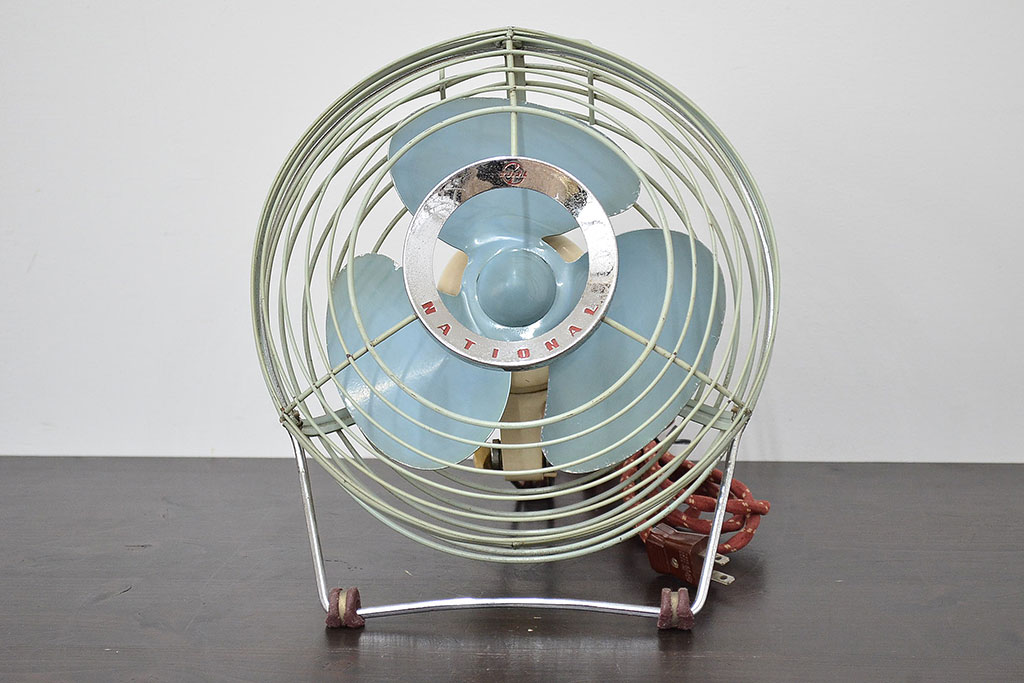 冷暖房/空調 扇風機 昭和レトロ　古い　ナショナル扇風機(National、3枚羽)(R-046841)