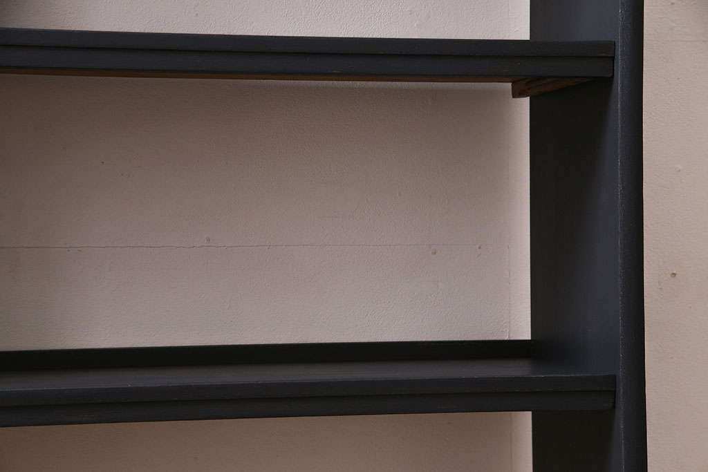 アンティーク家具　昭和中期　ペイント　濃いネイビーカラーのシンプルな本棚(オープンラック、棚、ウッドシェルフ)(R-046881)