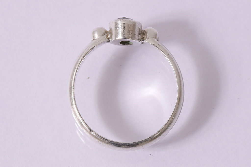 ヴィンテージアクセサリー　イギリス　シルバー　クリアクリスタル　リング(指輪、ビンテージ)(R-047009)