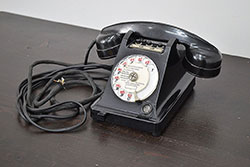 フランス　PROPRIETE　DE　L'ETAT　ビンテージ　黒電話(R-047155)