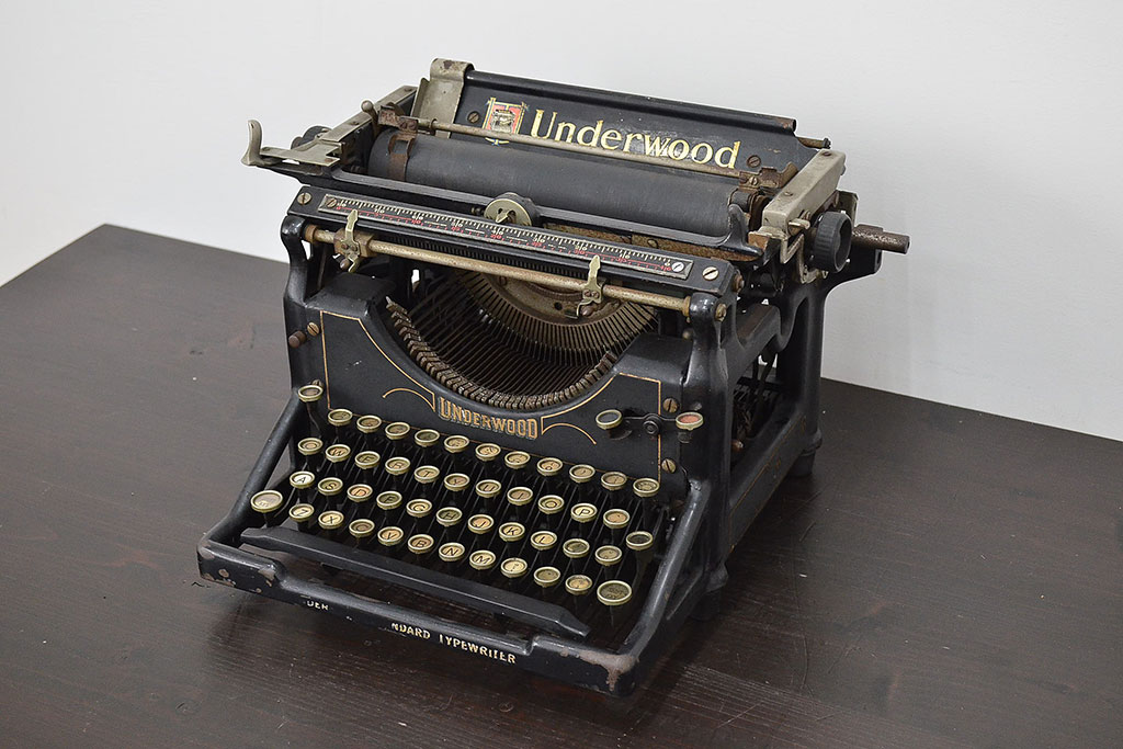 Underwood アンダーウッド タイプライター | labiela.com